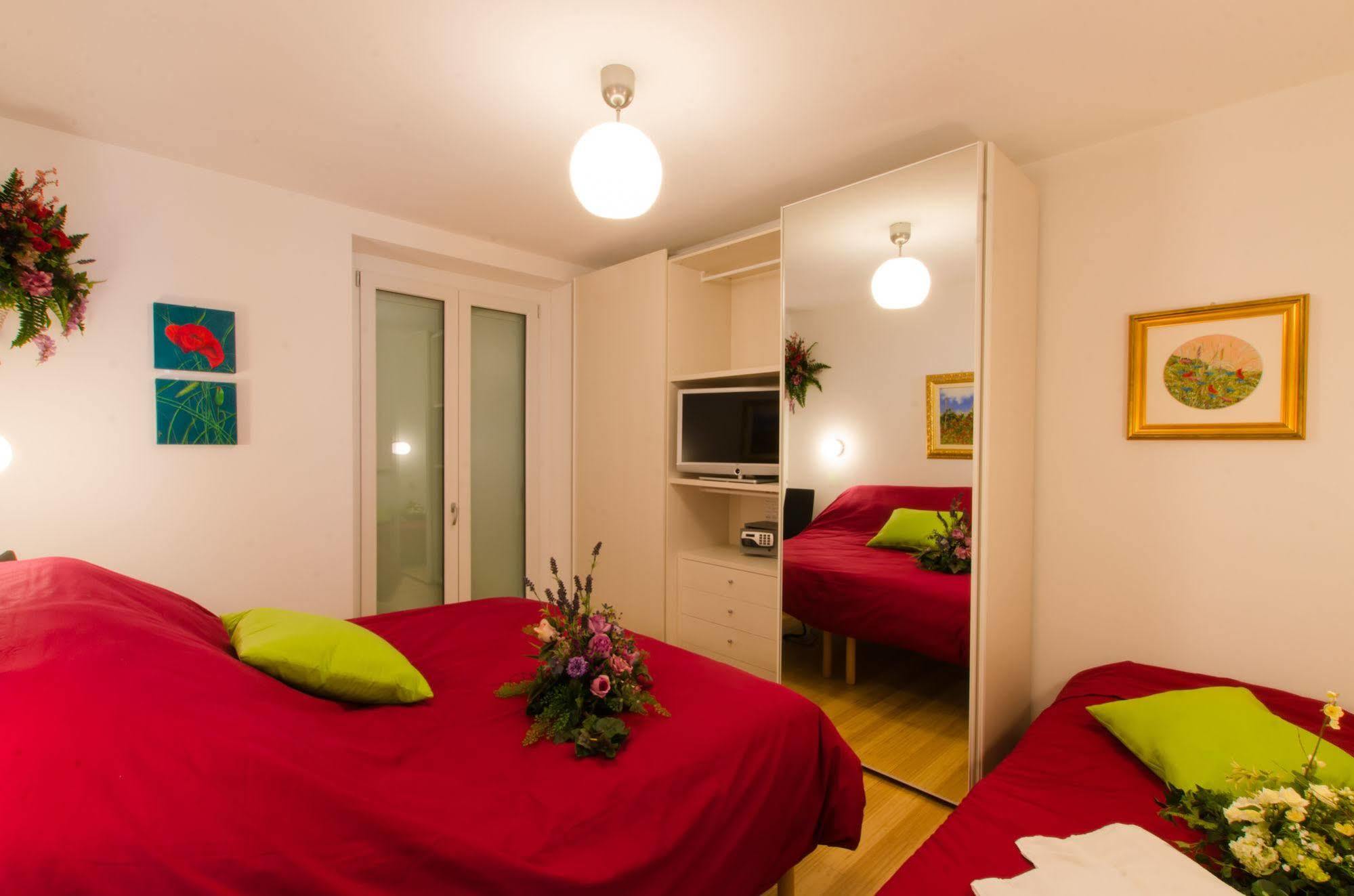Wellness Suite Na' Canuna' Roddi Eksteriør billede